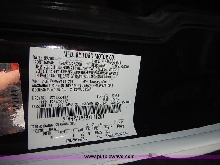 image for item L3541 2009 Ford Crown Victoria Police Interceptor