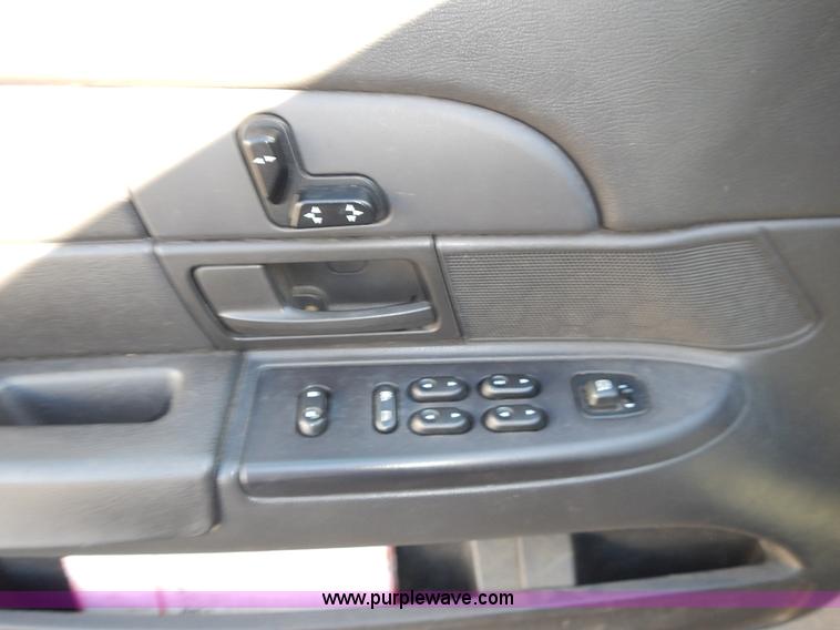 image for item L3542 2005 Ford Crown Victoria Police Interceptor