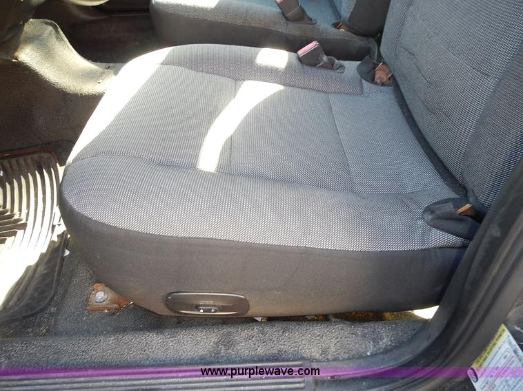 image for item L3542 2005 Ford Crown Victoria Police Interceptor