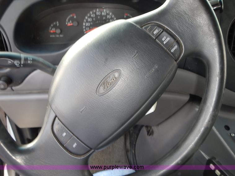 image for item L3552 1997 Ford Econoline E350 ambulance