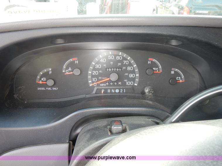 image for item L3552 1997 Ford Econoline E350 ambulance