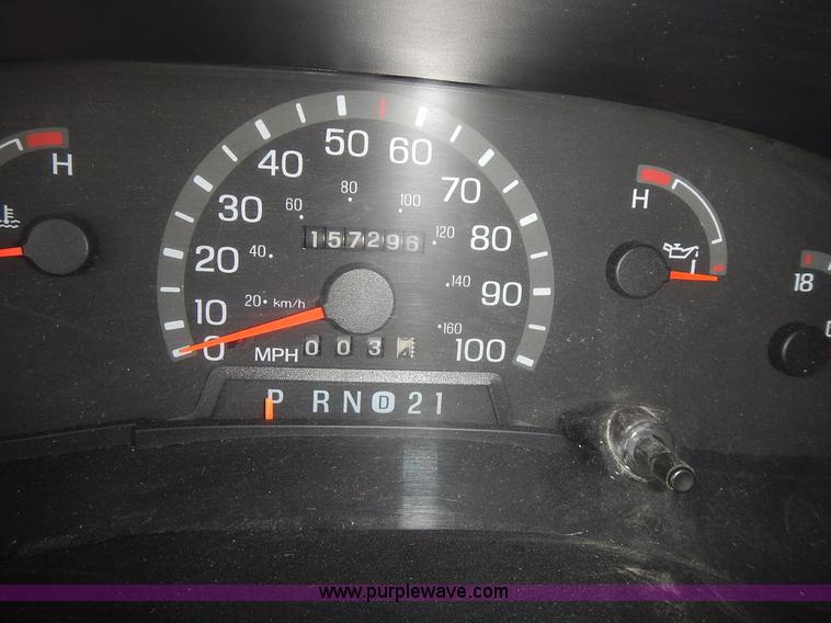 image for item L3552 1997 Ford Econoline E350 ambulance