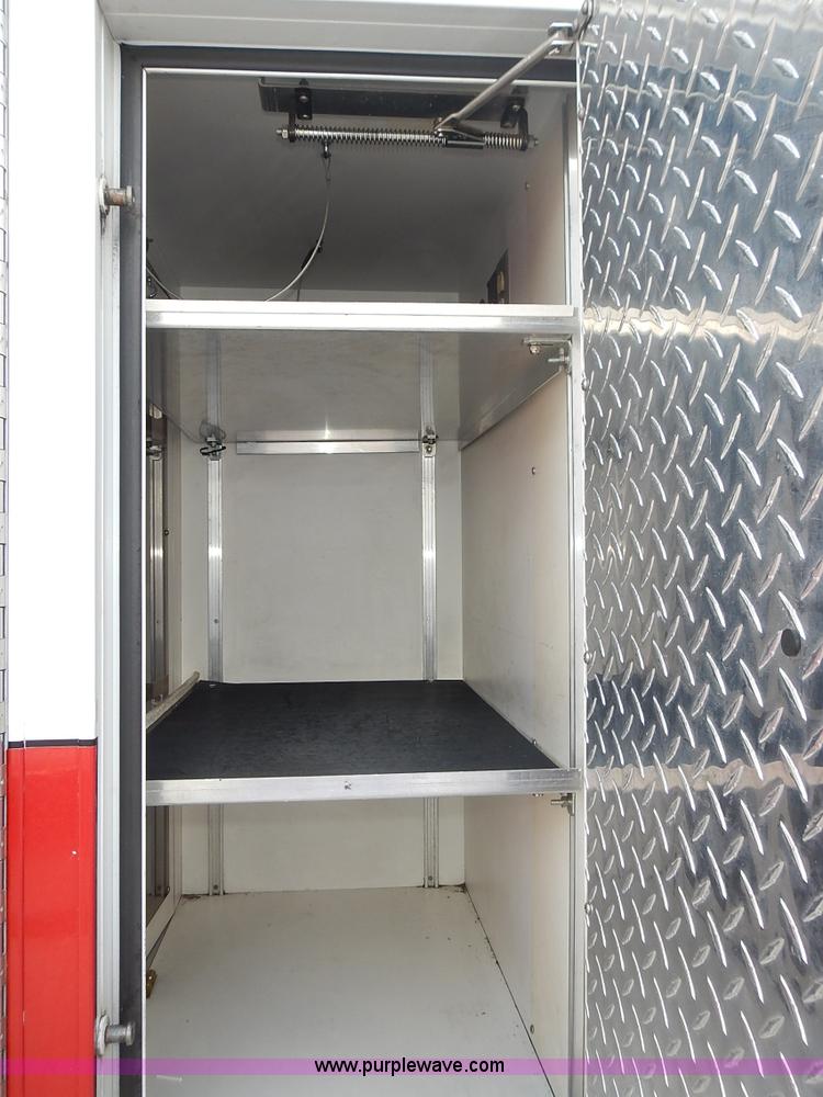 image for item L3552 1997 Ford Econoline E350 ambulance