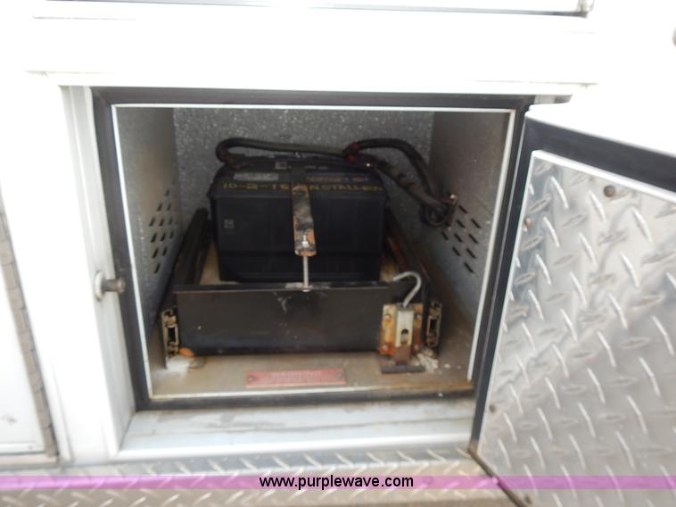 image for item L3552 1997 Ford Econoline E350 ambulance