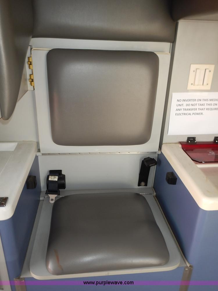 image for item L3552 1997 Ford Econoline E350 ambulance