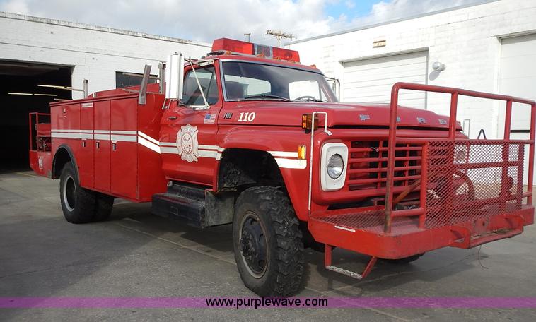 image for item L3553 1979 Ford F600 fire truck