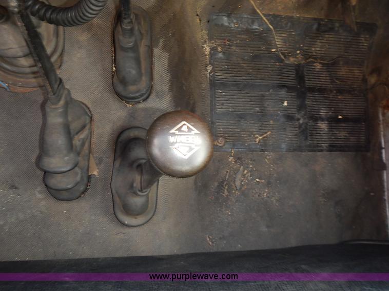 image for item L3553 1979 Ford F600 fire truck