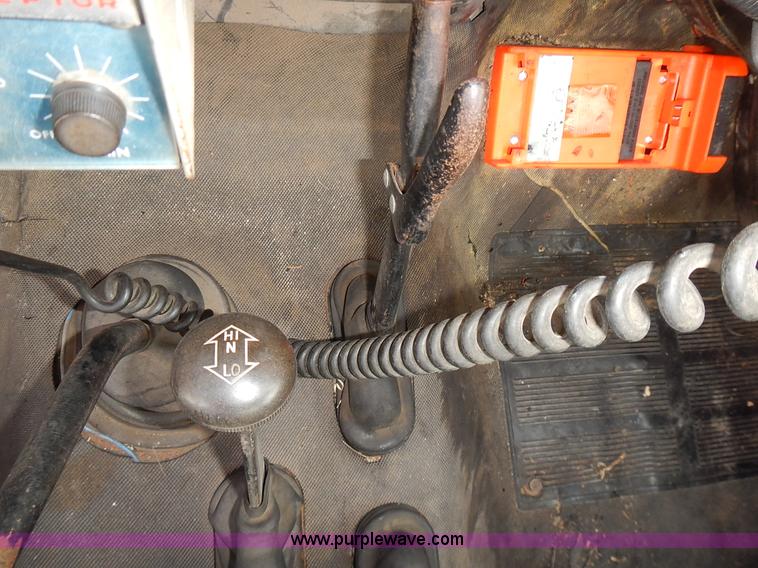 image for item L3553 1979 Ford F600 fire truck