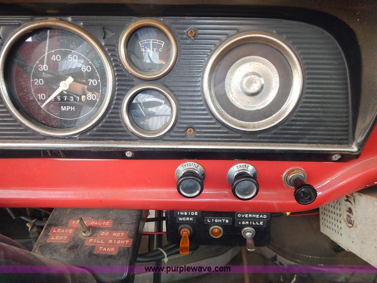image for item L3553 1979 Ford F600 fire truck