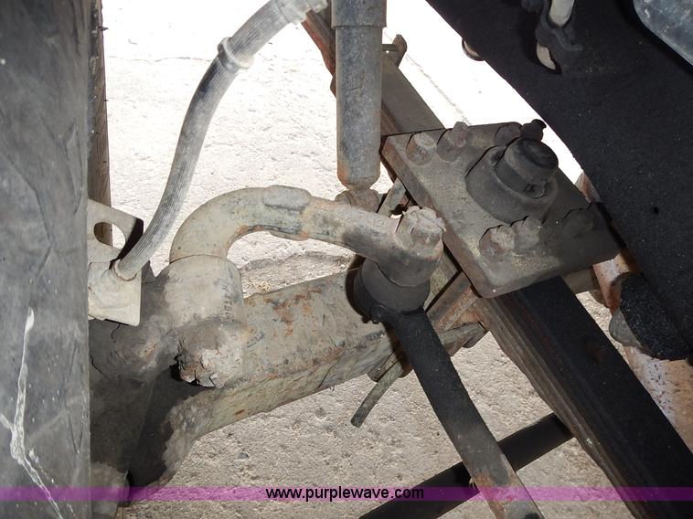 image for item L3553 1979 Ford F600 fire truck