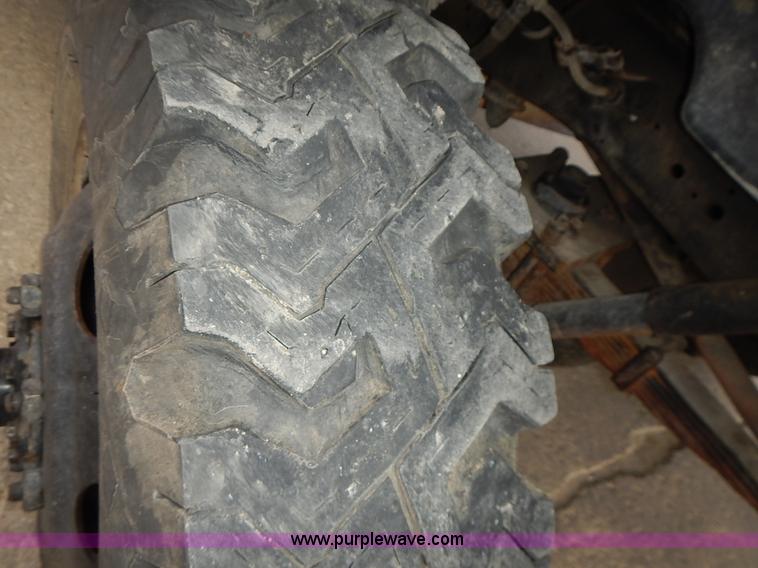 image for item L3553 1979 Ford F600 fire truck