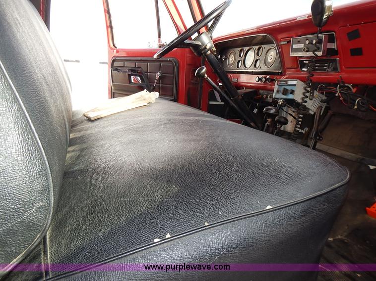 image for item L3553 1979 Ford F600 fire truck