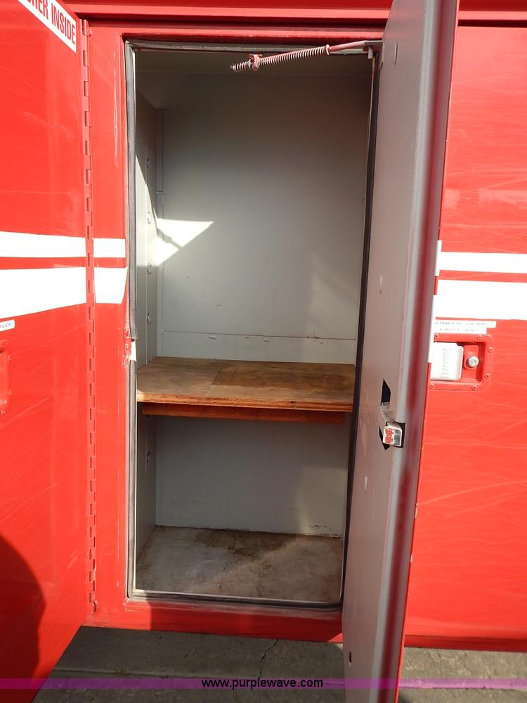 image for item L3553 1979 Ford F600 fire truck