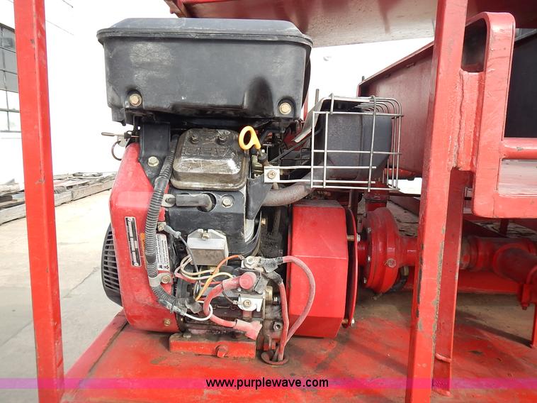 image for item L3553 1979 Ford F600 fire truck