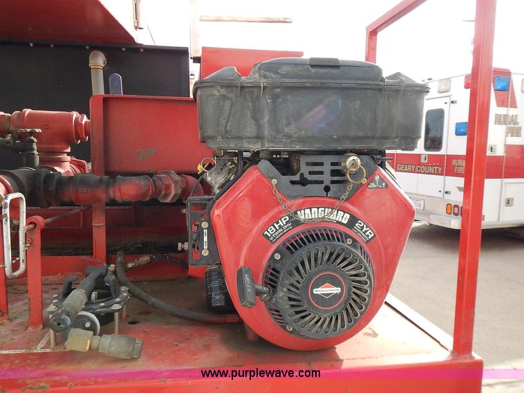 image for item L3553 1979 Ford F600 fire truck