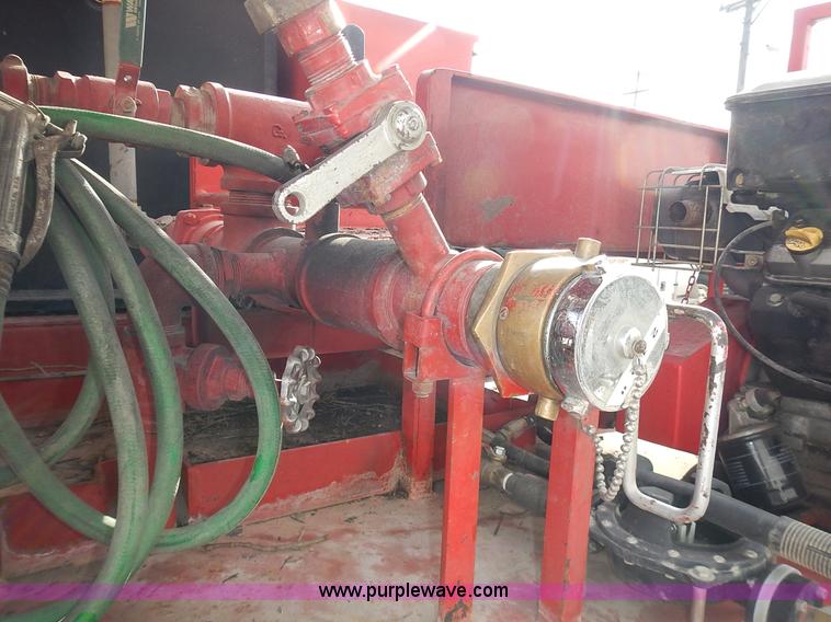 image for item L3553 1979 Ford F600 fire truck