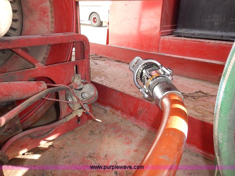 image for item L3553 1979 Ford F600 fire truck