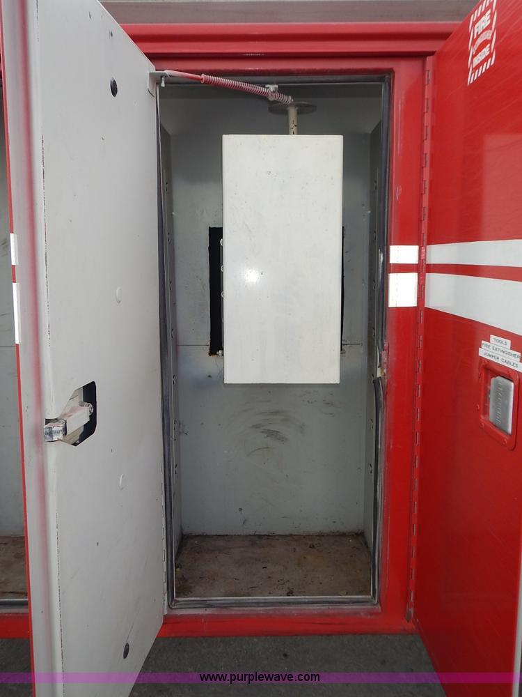 image for item L3553 1979 Ford F600 fire truck