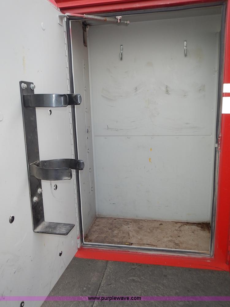 image for item L3553 1979 Ford F600 fire truck