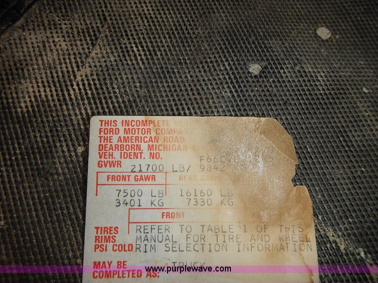 image for item L3553 1979 Ford F600 fire truck