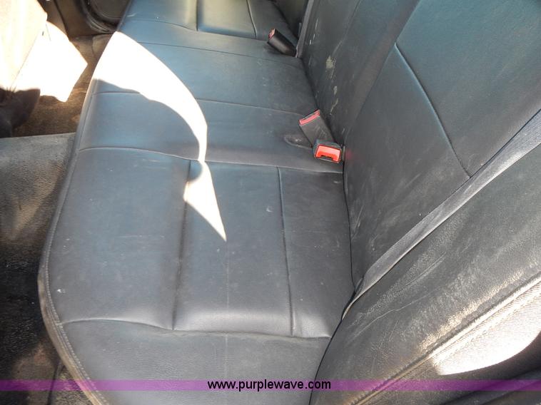 image for item L3558 2009 Ford Crown Victoria Police Interceptor