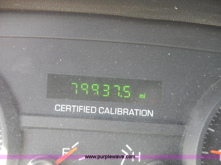 image for item L3558 2009 Ford Crown Victoria Police Interceptor