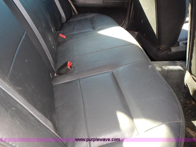 image for item L3558 2009 Ford Crown Victoria Police Interceptor