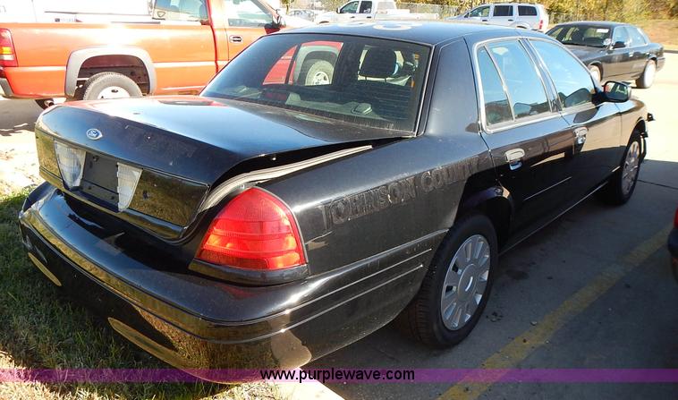 image for item L3559 2007 Ford Crown Victoria Police Interceptor