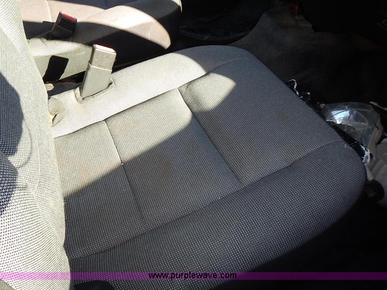 image for item L3559 2007 Ford Crown Victoria Police Interceptor