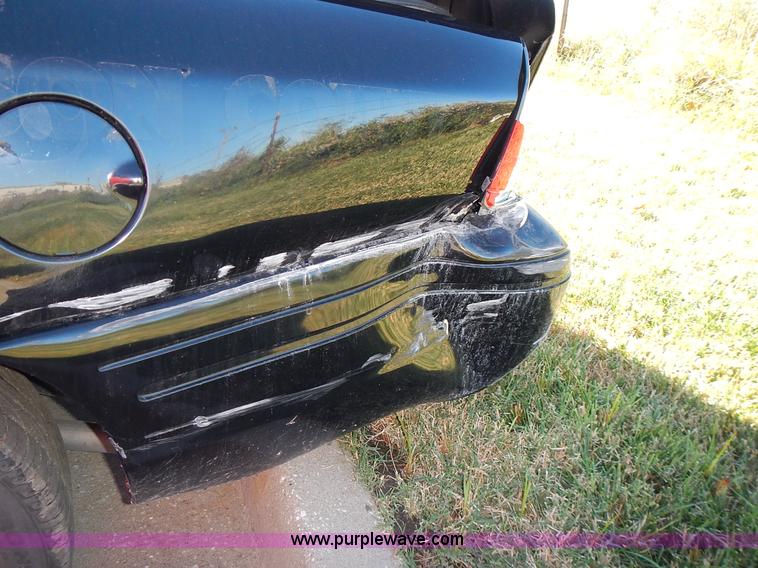 image for item L3559 2007 Ford Crown Victoria Police Interceptor