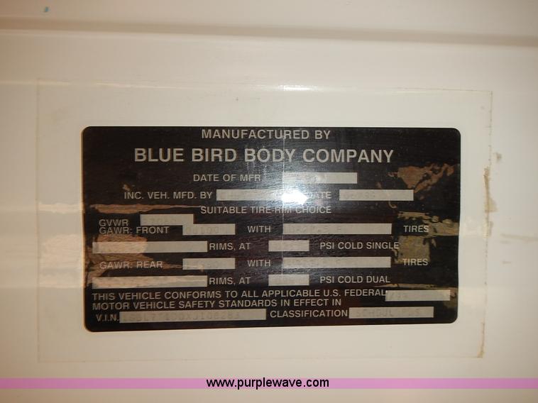 image for item L3570 2000 Chevrolet Bluebird school bus