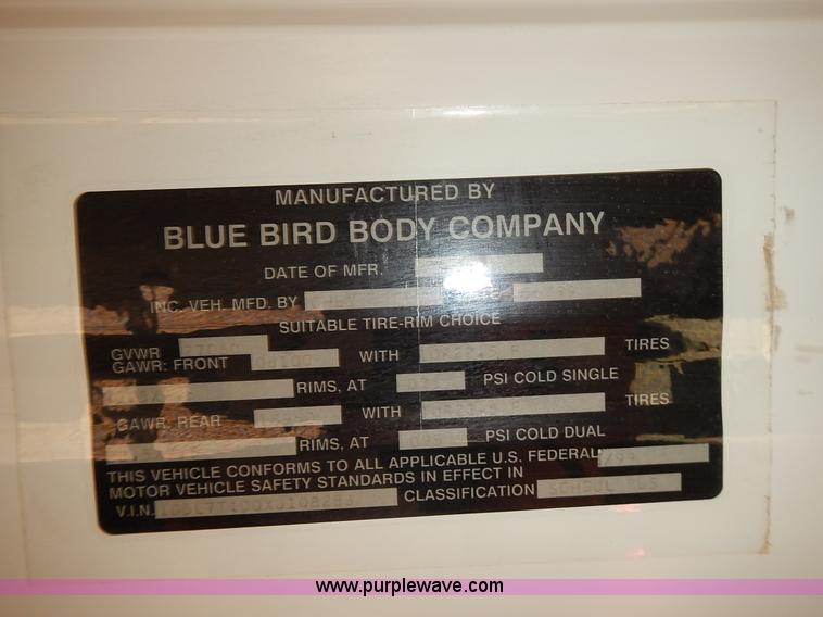 image for item L3570 2000 Chevrolet Bluebird school bus