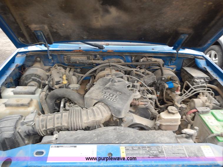 image for item L3571 2001 Ford Ranger Edge SuperCab pickup truck