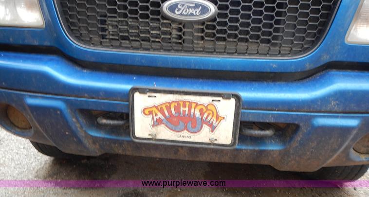 image for item L3571 2001 Ford Ranger Edge SuperCab pickup truck