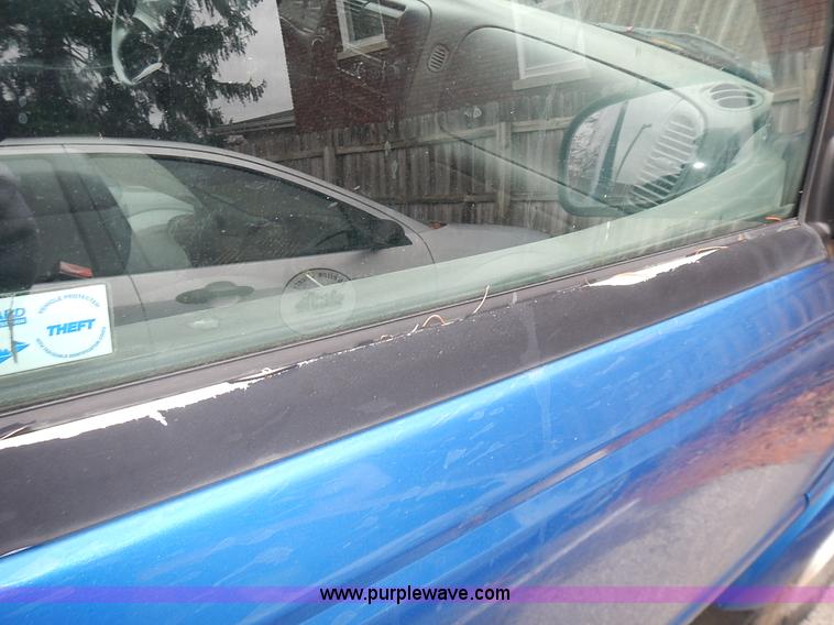 image for item L3571 2001 Ford Ranger Edge SuperCab pickup truck