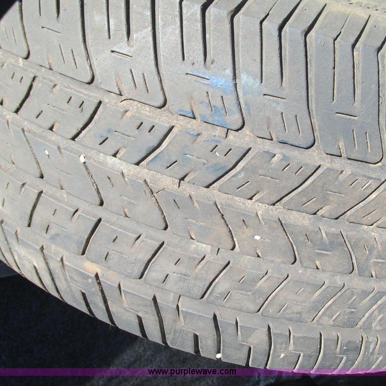 image for item L5320 2007 Ford Crown Victoria Police Interceptor