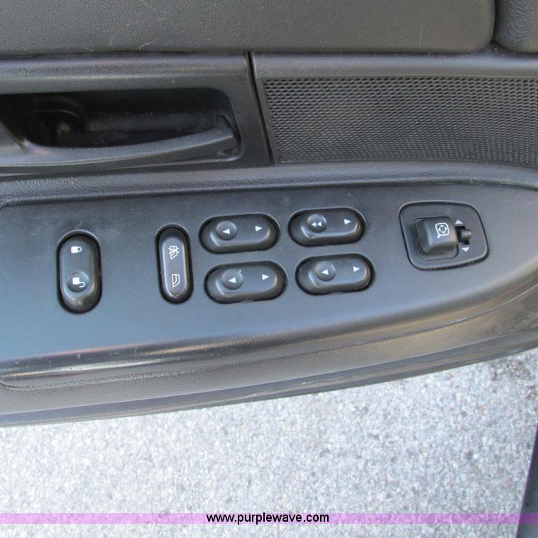 image for item L5320 2007 Ford Crown Victoria Police Interceptor