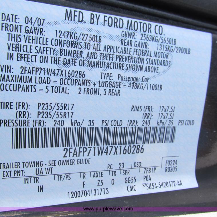 image for item L5320 2007 Ford Crown Victoria Police Interceptor