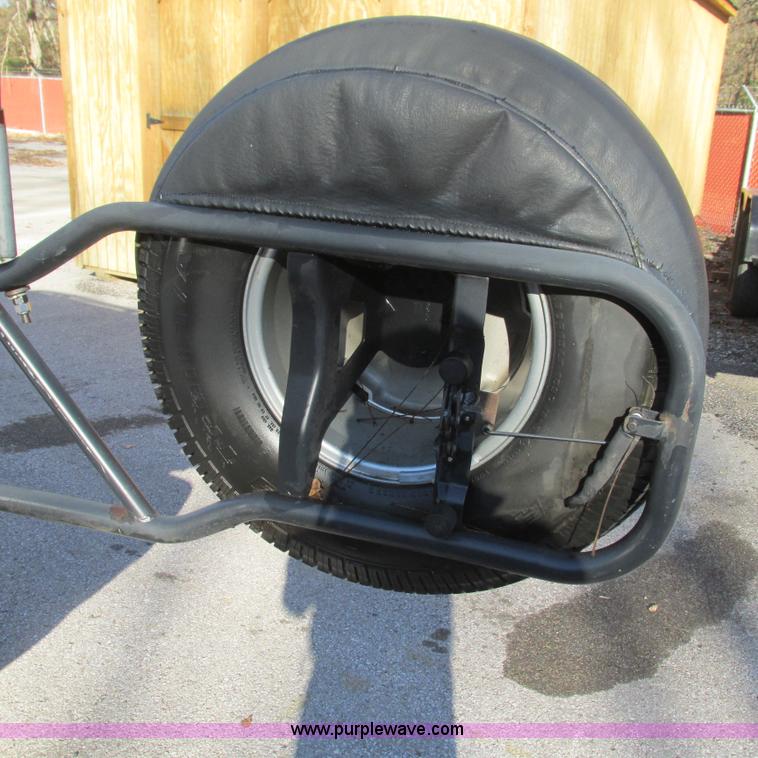 image for item L5323 2002 Chevrolet Blazer LS SUV