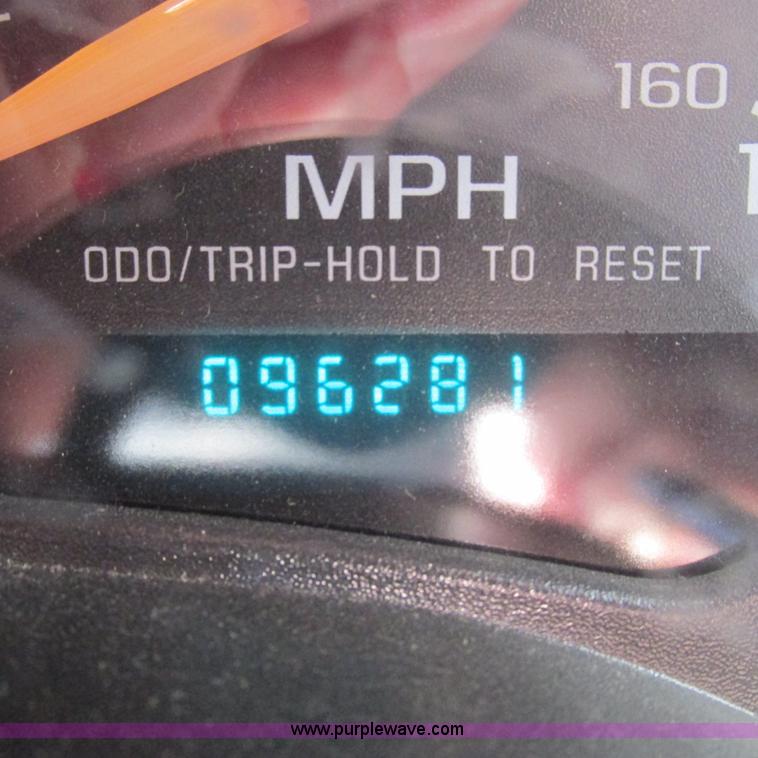 image for item L5323 2002 Chevrolet Blazer LS SUV