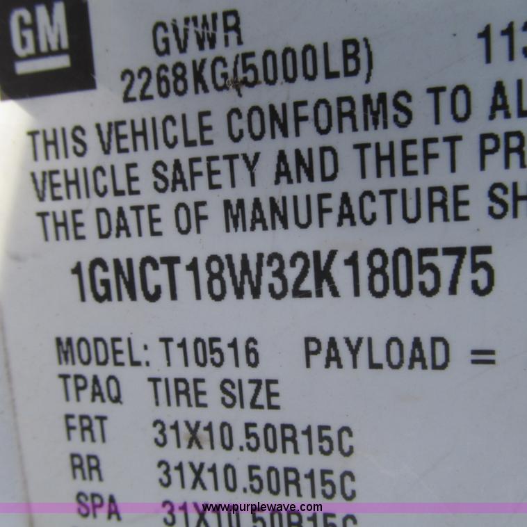 image for item L5323 2002 Chevrolet Blazer LS SUV