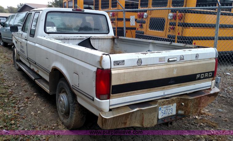 image for item L6000 1995 Ford F250 HD XLT SuperCab pickup truck