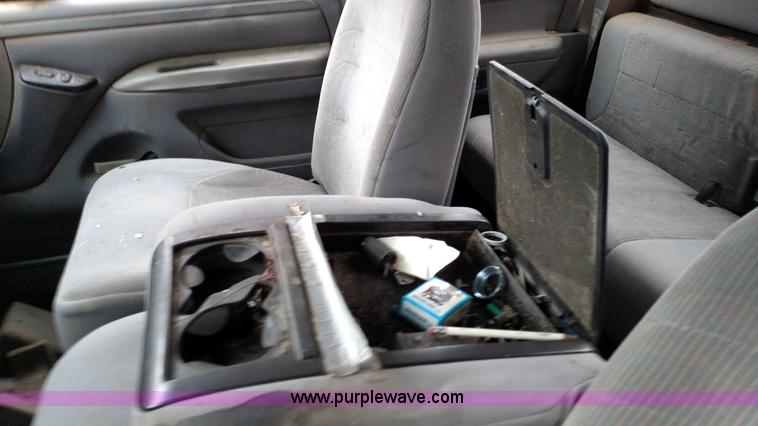 image for item L6000 1995 Ford F250 HD XLT SuperCab pickup truck