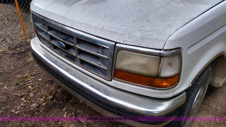 image for item L6000 1995 Ford F250 HD XLT SuperCab pickup truck