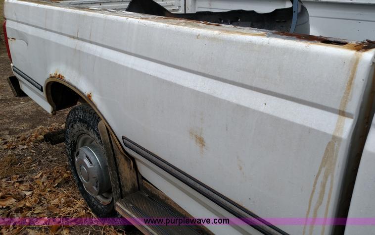 image for item L6000 1995 Ford F250 HD XLT SuperCab pickup truck