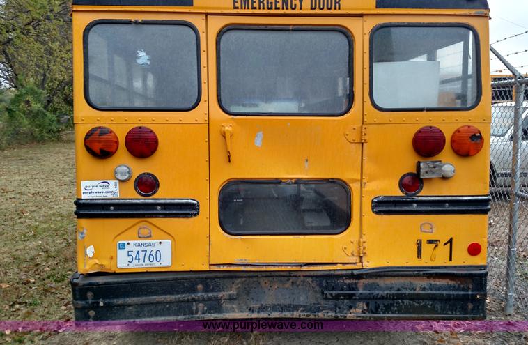 image for item L6001 1993 GMC Vandura G3500 bus