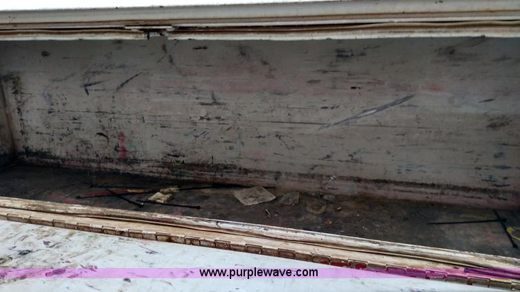 image for item L6002 1989 Ford F250 pickup truck