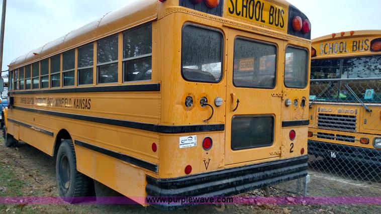 image for item L6003 1992 International 3700 school bus