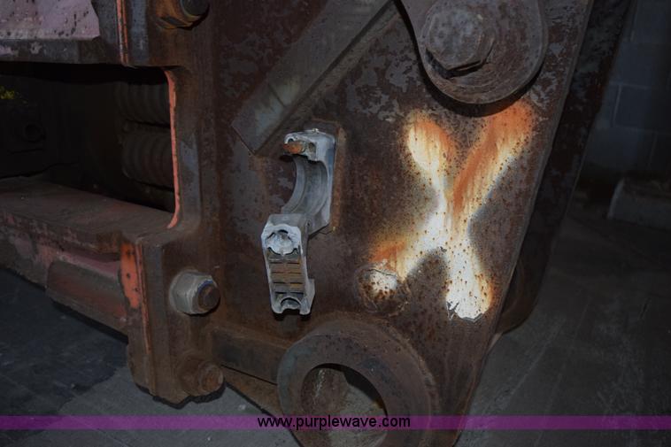 image for item K3272 Stanley MB6900 hydraulic breaker