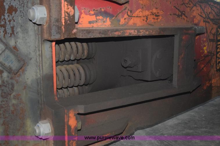 image for item K3272 Stanley MB6900 hydraulic breaker